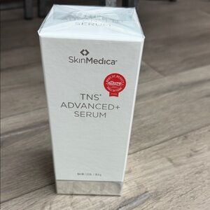 SkinMedica TNS Advanced+ Serum - White and Silver